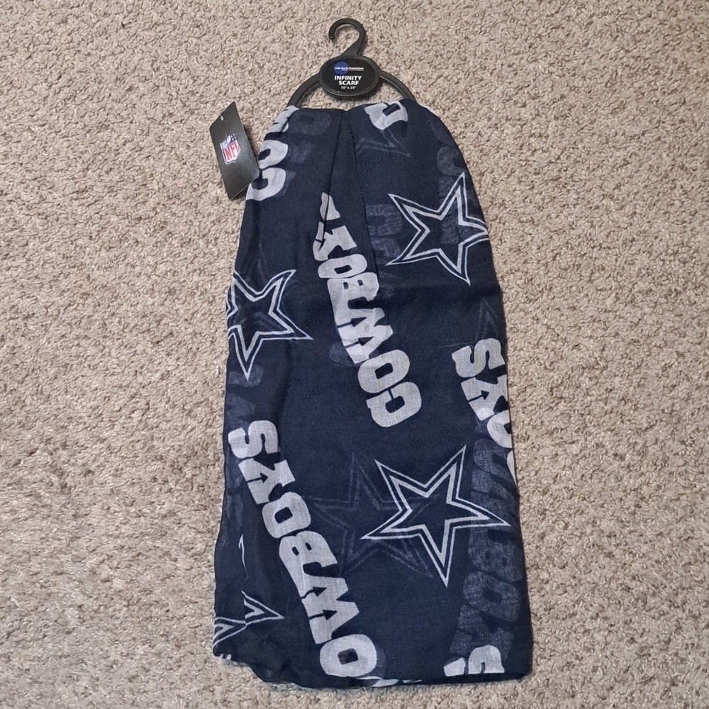 NWT DALLAS COWBOYS NFL sheer infinity scarf